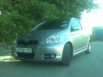 2002 Toyota Vitz Pictures