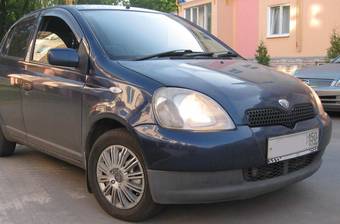 2002 Toyota Vitz Photos