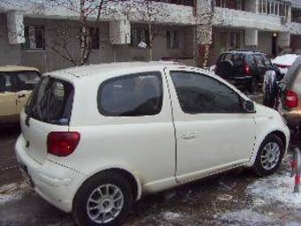 2002 Toyota Vitz Pictures