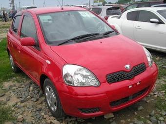 2002 Toyota Vitz Pictures