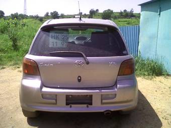 2002 Toyota Vitz Pictures