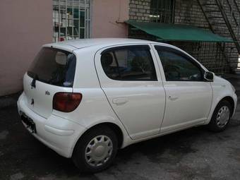 2002 Toyota Vitz Pictures