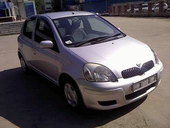 2002 Toyota Vitz Pictures