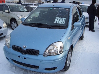 2003 Toyota Vitz