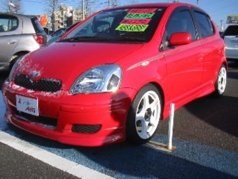 2003 Toyota Vitz