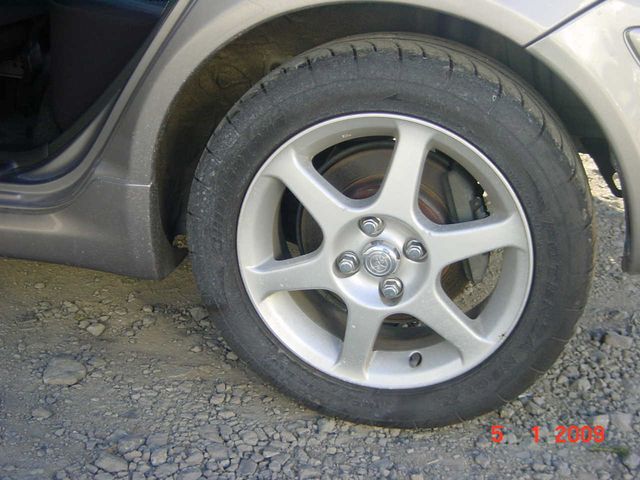 2003 Toyota Vitz
