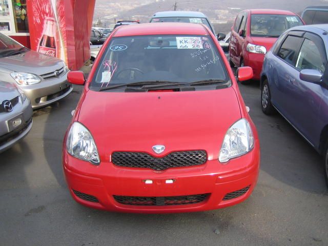 2003 Toyota Vitz
