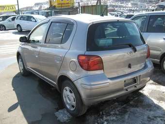 2003 Vitz