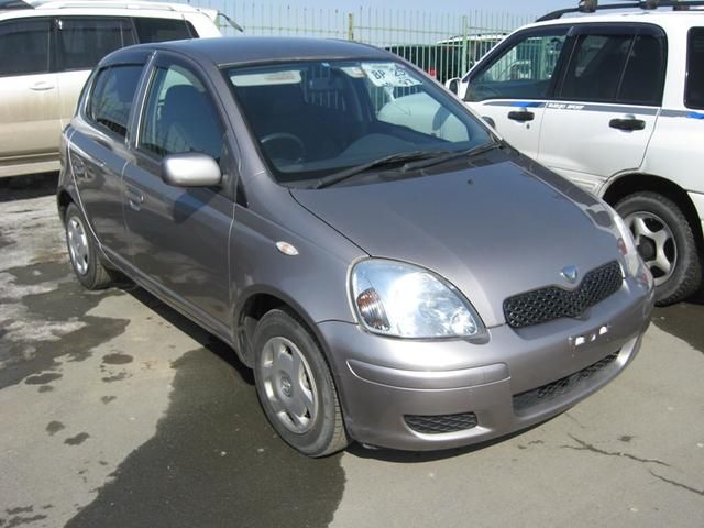 2003 Toyota Vitz