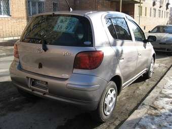 2003 Vitz