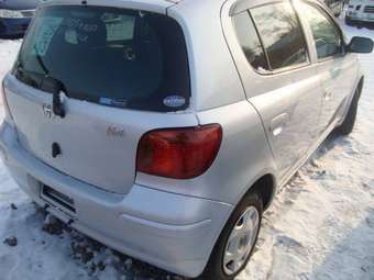 2003 Vitz