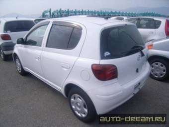 2003 Vitz