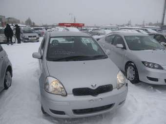 2003 Toyota Vitz