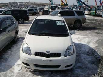 2003 Toyota Vitz