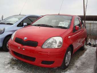 2003 Toyota Vitz