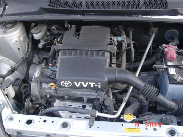 2003 Toyota Vitz