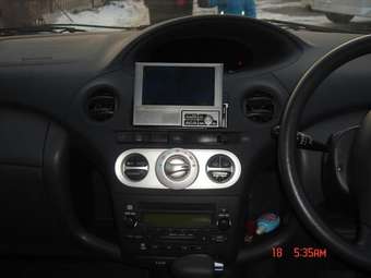2003 Vitz