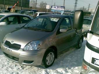 2003 Toyota Vitz