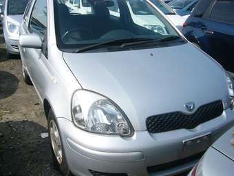 2003 Toyota Vitz