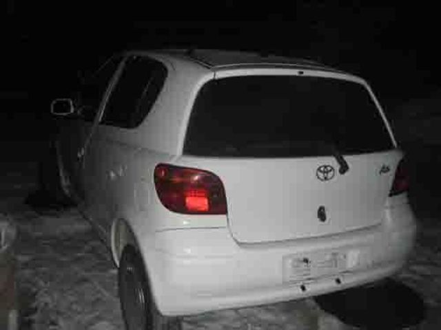 2003 Toyota Vitz