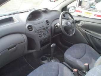 2003 Vitz