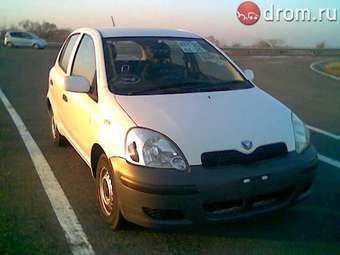 2003 Toyota Vitz