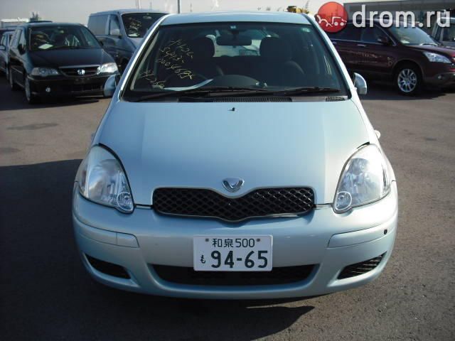 2003 Toyota Vitz