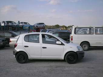 2003 Toyota Vitz Pictures