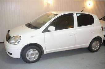 2003 Toyota Vitz Pictures