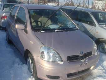 2003 Toyota Vitz