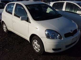 2003 Toyota Vitz Pictures