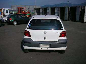 2003 Toyota Vitz Images
