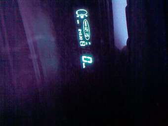 2003 Toyota Vitz Pics