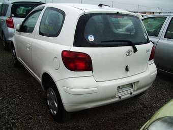 2003 Toyota Vitz Wallpapers