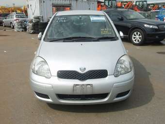 2003 Toyota Vitz Pics