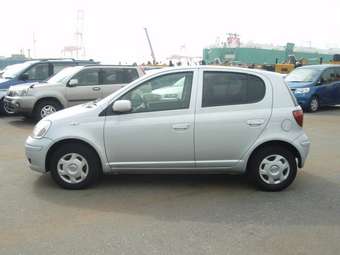 2003 Toyota Vitz Pictures