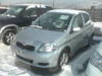 2003 Toyota Vitz Photos