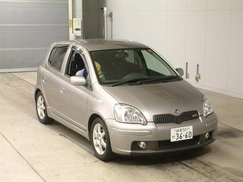 2003 Toyota Vitz Photos