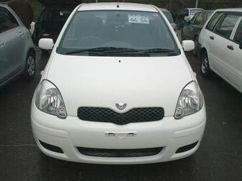 2003 Toyota Vitz Pictures