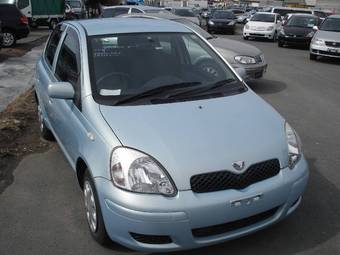 2003 Toyota Vitz Pictures