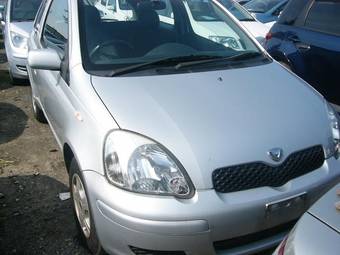 2003 Toyota Vitz Pictures