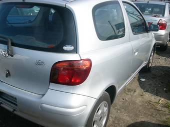 2003 Toyota Vitz Pictures