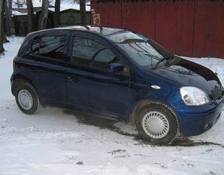 2003 Toyota Vitz Pictures