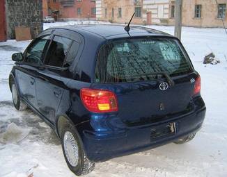 2003 Toyota Vitz Pictures
