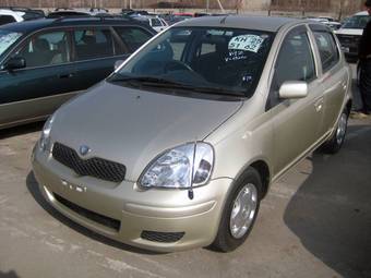 2003 Toyota Vitz Pictures