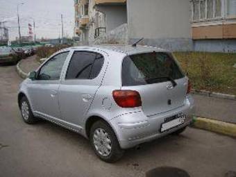 2003 Toyota Vitz Wallpapers