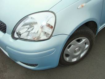 2003 Toyota Vitz Pictures