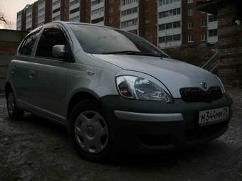 2003 Toyota Vitz Pictures