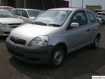 2003 Toyota Vitz Photos