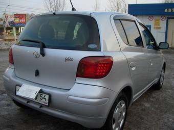 2003 Toyota Vitz Pictures